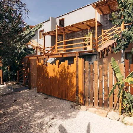 Sirens ماراثياس